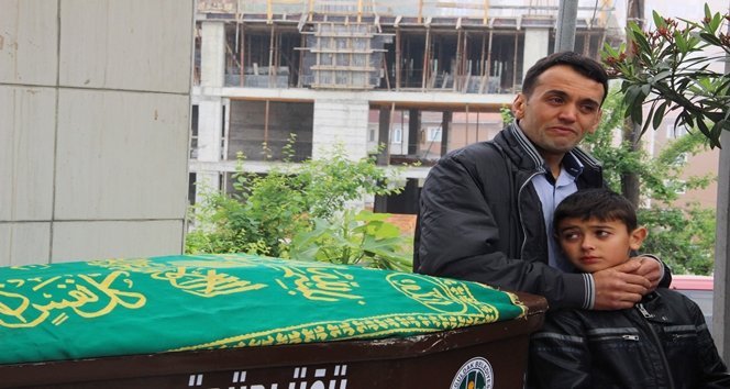 BABASINI SON YOLCULU?UNA GÖZYA?LARIYLA U?URLADI