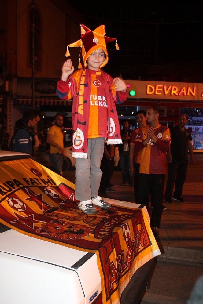 ZONGULDAK'TA GALATASARAY CO?KUSU