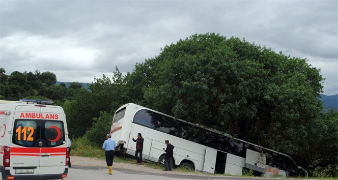 Bir garip kaza: 40 kadın yaralı