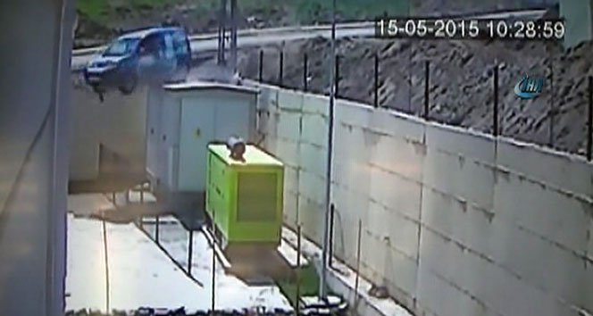 Kontrolden çıkınca bahçeye uçtu