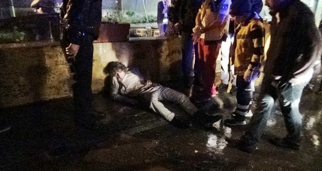 L?SEL? BOKSÖR KIZIN TEK YUMRUKLA BAYILTTI?I TAC?ZC? NÖBETÇ? MAHKEMECE SERBEST BIRAKILDI