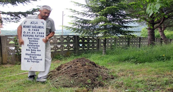 KAYIP A?ABEY?N?N BULUNMASINA YARDIM ETMEYEN A?LEYE 'MEZARLI' TEPK?