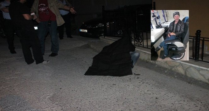 Evine giderken Yolda düşüp öldü