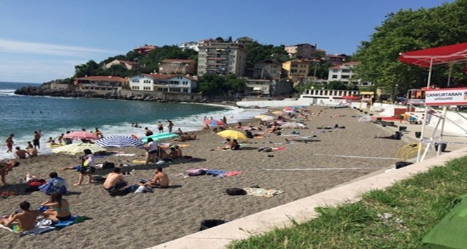 RAMAZAN AYINDA PLAJ BOŞ KALDI