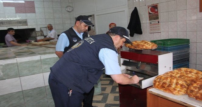 Zabıtadan Fırınlara Ramazan Denetimi
