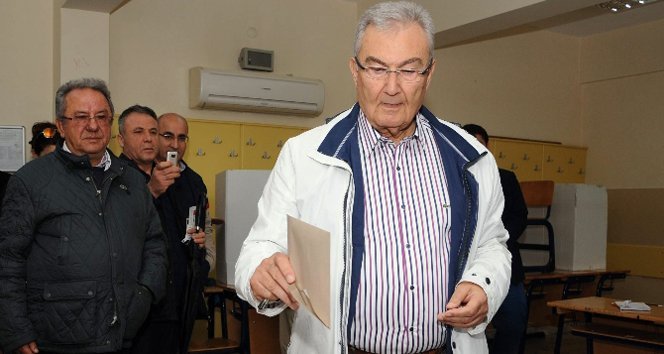 Deniz Baykal Meclis Başkanlığı’na aday olacak mı?