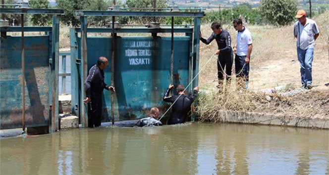 Gencin cesedi kanalda bulundu