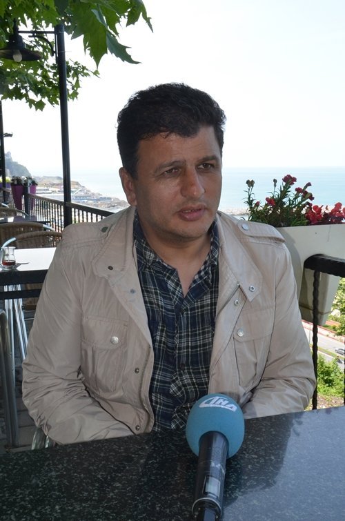 KOZLU?NUN HER MAHALLES?NDE ÇALI?MALAR SÜRÜYOR KOZLU BELED?YE BA?KANI ERTAN ?AH?N: ??UAN DA KOZLU?NUN HE MAHALLES?NDE ÇALI?MALARIMIZ DEVAM ED?YOR? ?DEPOLARIMIZDA BÜYÜK KAÇAKLAR VARDI. HATTA 20-30 YILDIR ?LG?LEN?LMEYEN KONULARA EL ATTI?IMIZI HALKIMIZ SÖYLÜYOR?