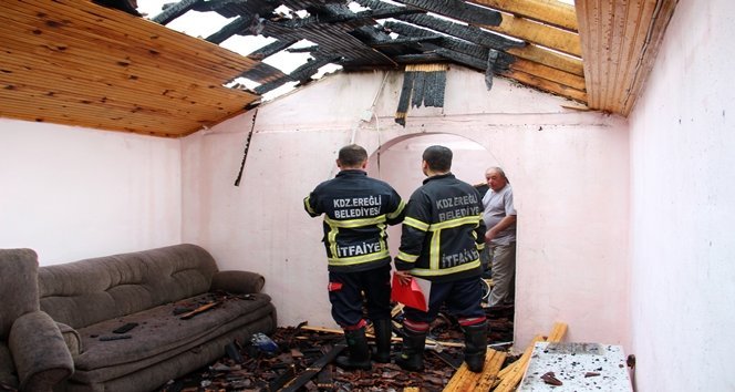 GEL?N VE KAYINPEDER?N? YANMAKTAN KÖYÜN ?MAMI KURTARDI