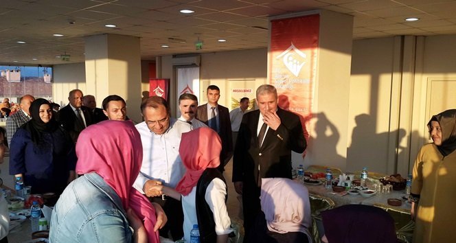 Vali Kaban Şehit Yakınları, Gaziler ve Aileleri, Huzurevi Sakinleri, Koruyucu Aileler ve Kimsesiz Çocuklarla Bir Araya Geldi