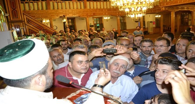 Alaplı’da Sakal-ı Şerife Ziyaretçi Akını