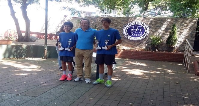 TÜRKİYE 16 YAŞ YAZ TENİS KUPASI SONA ERDİ. (UFUK DURAK/ZONGULDAK-İHA)