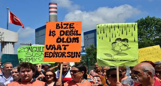 ZONGULDAK’IN KİLİMLİ İLÇESİ ÇATALAĞZI BELDESİNDE YAPILMASINA ONAY VERİLEN 5. TERMİK SANTRAL, BİR GRUP TARAFINDAN PROTESTO EDİLDİ. (MURAT KÜÇÜK - UFUK DURAK/ZONGULDAK-İHA)