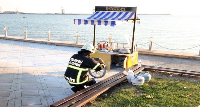 Bir Gün Arayla İki Mısır Tezgahı Yandı