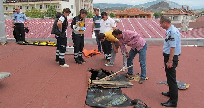 65 metrelik kuleden atladığı iddia edilen genç öldü
