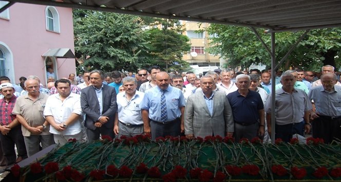 GÖKÇEBEY'DE ÜÇ DÖNEM BELEDİYE BAŞKANLIĞI YAPAN TAHİR YILMAZ HAYATINI KAYBETTİ. (UFUK DURAK/ZONGULDAK-İHA)