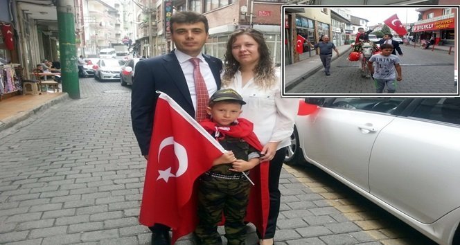 SÜNNETE ASKER ELBİSESİYLE GİTTİ