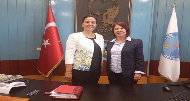 BAŞKAN ZERRİN GÜNEŞ, AVCILAR BELEDİYESİNİ ZİYARET ETTİ