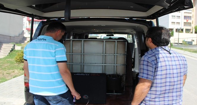 KARABÜK’TE MAZOT HIRSIZLIĞI ŞEBEKESİ ÇÖKERTİLDİ KURDUKLARI DÜZENEK İLE TIR VE KAMYONLARDAN MAZOT HIRSIZLIĞI YAPAN 4 KİŞİ YAKALANDI