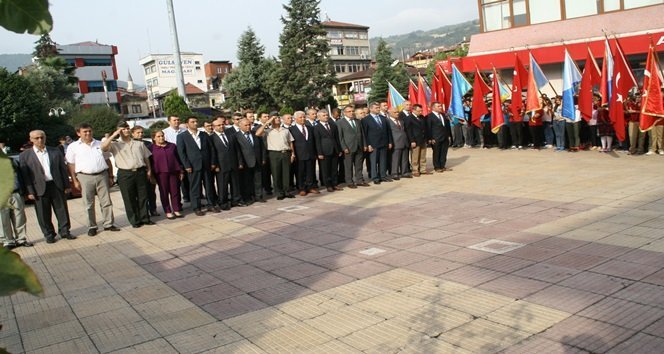 DEVREK’TE İLKÖĞRETİM HAFTASI ETKİNLİGİ