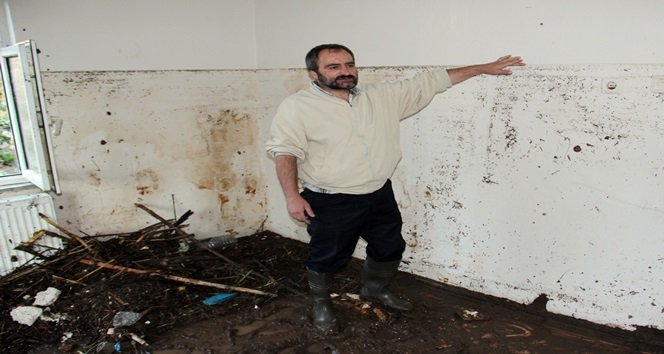 SEL, ŞİMŞEK AİLESİNİN HER ŞEYİNİ ELİNDEN ALDI