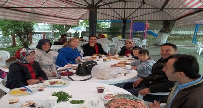 SALTUKOVA BELEDİYESPOR KAHVALTIDA BULUŞTU