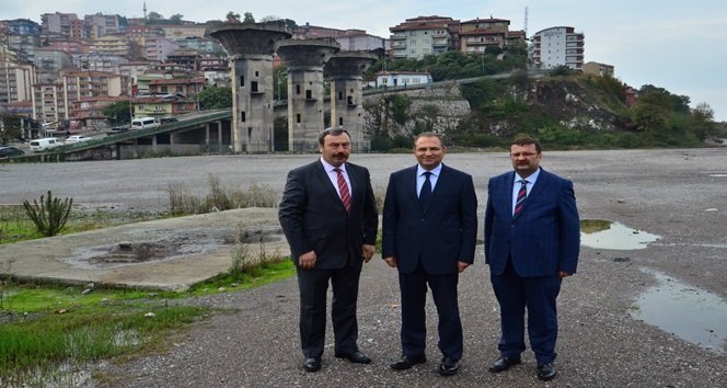 VALİ KABAN’DAN KÖMÜRSPOR’A OTOPARK MÜJDESİ