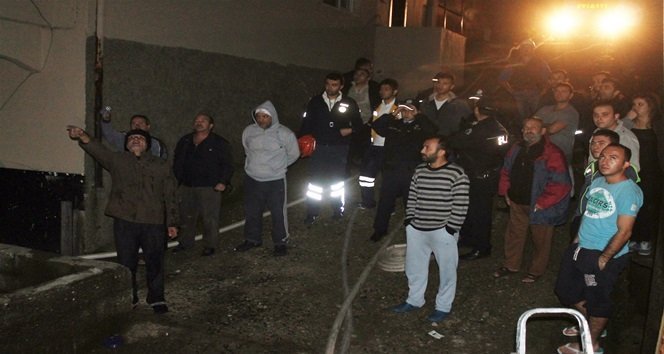 MAHALLELİ BÜYÜK PANİK YAŞADI. (MURAT KÜÇÜK - UFUK DURAK/ZONGULDAK-İHA)
