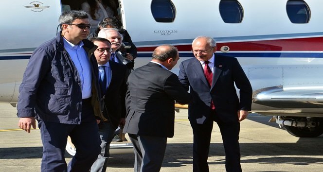 CHP GENEL BAŞKANI KEMAL KILIÇDAROĞLU, BARTIN VE KARABÜK’Ü KAPSAYAN SEÇİM GEZİLERİ KAPSAMINDA ZONGULDAK HAVALİMANI’NA İNİŞ YAPTI. (ERCAN KARAKUŞ - ONUR ALTINDAĞ/ZONGULDAK-İHA)