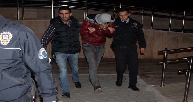 7 KEZ CEP TELEFONU HIRSIZLIĞI YAPAN ZANLILAR TUTUKLANDI