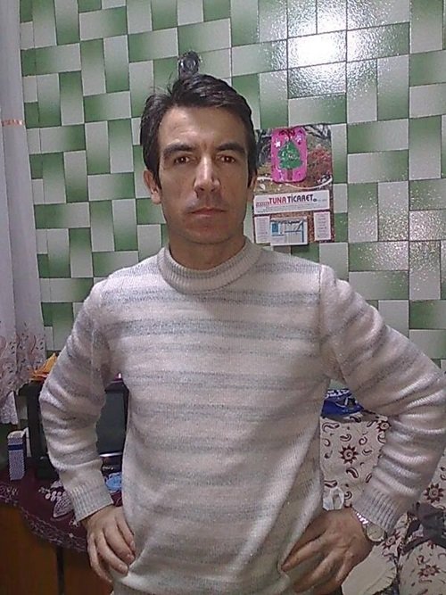 SOBADAN SIZAN KARBONMONOKSİT GAZINDAN ZEHİRLENEN SAFRANBOLU DEVLET HASTANESİ'NDE TEMİZLİK İŞÇİSİ OLAN RAMAZAN AĞYAR, YAPILAN MÜDAHALEYE RAĞMEN KURTARILAMADI. (YASİN ERDEM/KARABÜK-İHA)