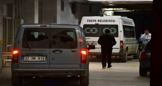 KASTAMONU’DA BİR KİŞİ, TARTIŞTIĞI KIZ KARDEŞİNİ BIÇAKLAYARAK ÖLDÜRDÜ. (SEDAT AĞACIKOĞLU/KASTAMONU-İHA)