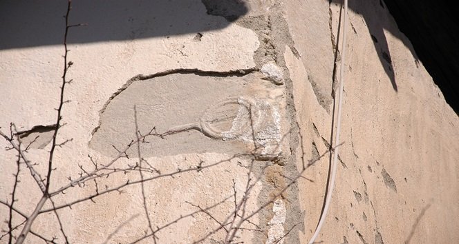 CAMİ OLARAK KULLANILAN ESKİ YAPI KADERİNE TERKEDİLDİ (EMRE YILMAZ/KASTAMONU-İHA)