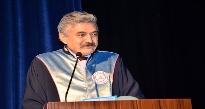 FAKÜLTE DEKANI PROF. DR. SELÇUK ORUÇ TÖRENDE KONUŞMA YAPTI (ONUR ALTINDAĞ - SERTAÇ ÖZDEMİR/ZONGULDAK-İHA)