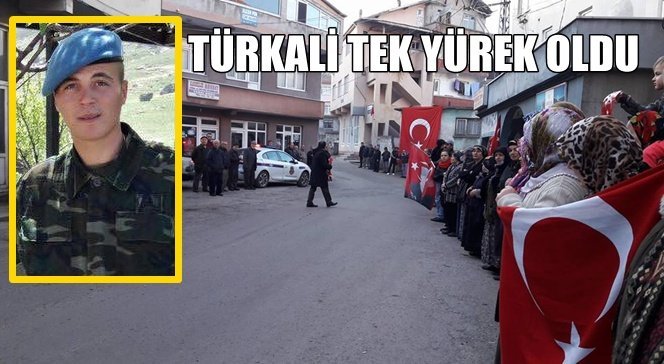 Türkali Şehidini Selamladı…