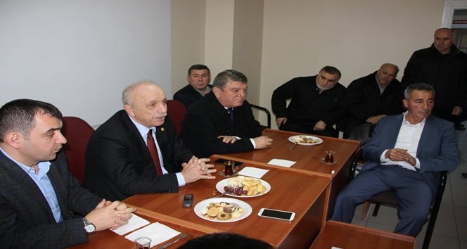 ÖZBAKIR AK PARTİ ÇAYCUMA İLÇE YÖNETİMİNİ ZİYARET ETTİ