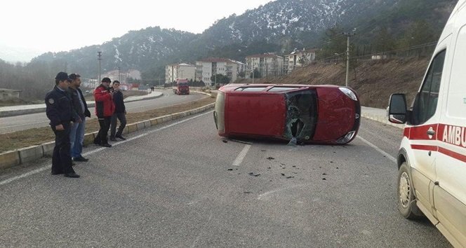 HANÖNÜ CHP İLÇE BAŞKANI HASGÜL KAZADA YARALANDI