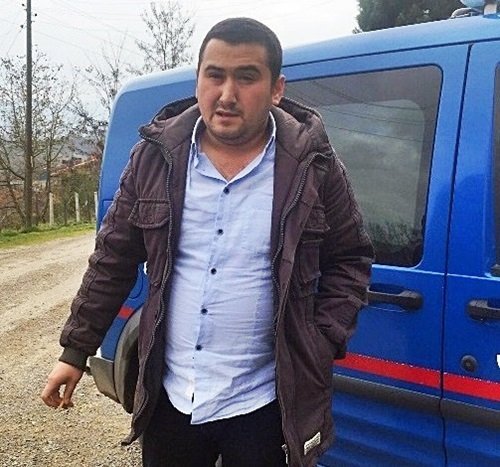 BARTIN’DA ÖZGÜR D., CENAZEDE KARŞILAŞTIĞI HUSUMETLİ OLDUĞU ŞAHSI BIÇAKLAYARAK ÖLDÜRDÜ. (SÜLEYMAN KARAMAN/BARTIN-İHA)