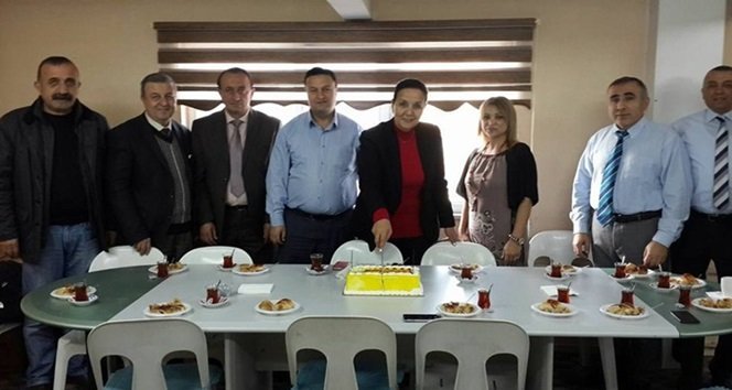 BELEDİYE PERSONELİNDEN BAŞKAN GÜNEŞ’E SÜPRİZ