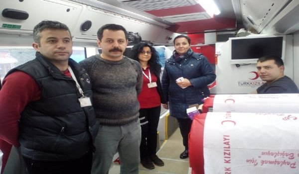 Saltukova’dan Kızılay’a Kan Bağışı
