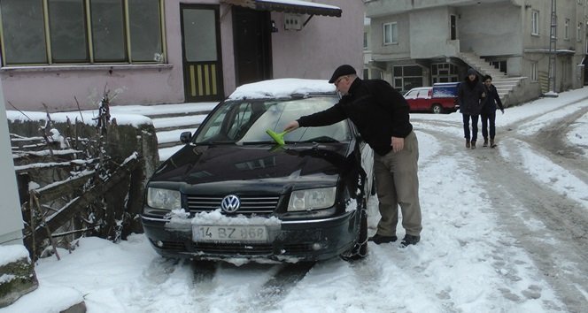 TÜRKALİ BEYAZA BÜRÜNDÜ