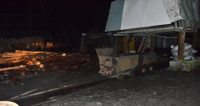 ZONGULDAK’TA KAÇAK OLARAK İŞLETİLEN MADEN OCAĞINDA METAN GAZINDAN ZEHİRLENEN 2 İŞÇİ HAYATINI KAYBETTİ. (İLHAN GÖKÇEN - ONUR ALTINDAĞ - SERTAÇ ÖZDEMİR/ZONGULDAK-İHA)