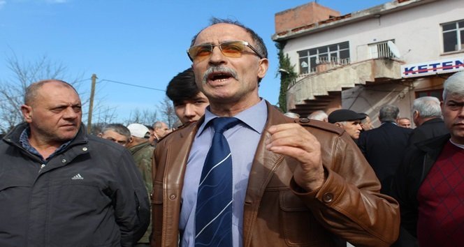 MAHALLE SAKİNİ AHMET KURT 6 YILDIR MAHALLEYE HASTANE YAPILMASI İÇİN UĞRAŞTIKLARINI SÖYLEDİ (SERTAÇ ÖZDEMİR/ZONGULDAK-İHA)