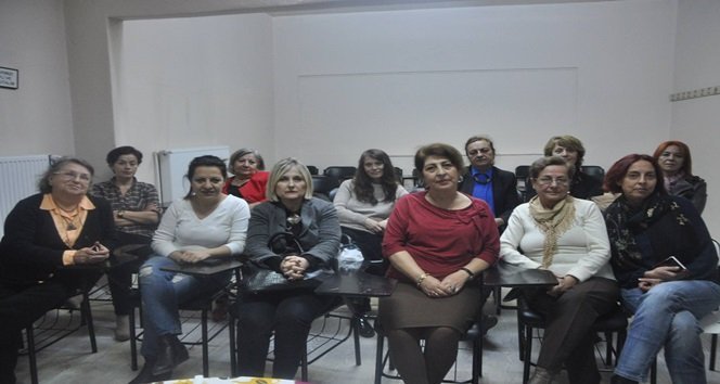 KADIN MECLİSİNDEN “PEMBE TAKSİ” TEPKİSİ