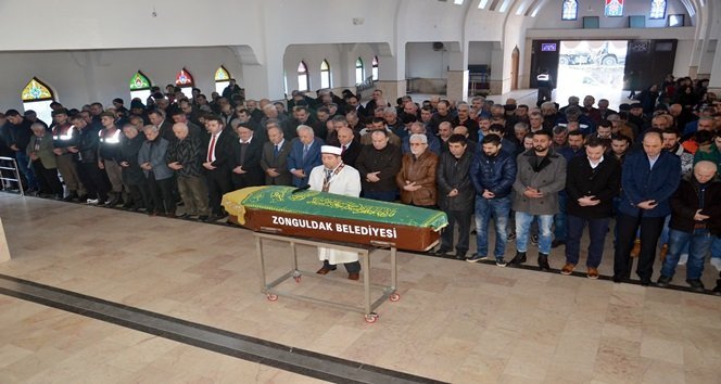 BAŞAKŞEHİR FUTBOLCUSU CENK’İN ACI GÜNÜ