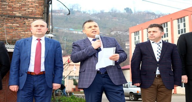 MADEN İŞÇİLERİ SENDİKASI (GMİS) GENEL MALİ SEKRETERİ ADNAN TIKSA, TERÖR VE ŞİDDETİN ASLA HEDEFİNE ULAŞAMAYACAĞINI BELİRTTİ. (İLHAN GÖKÇEN/ZONGULDAK-İHA)