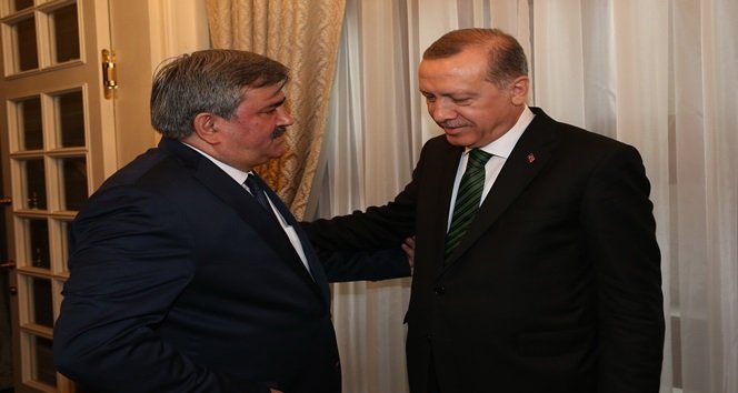 PLAN VE BÜTÇE KOMİSYONU ÜYESİ FARUK ÇATUROĞLU DA CUMHURBAŞKANI ERDOĞAN İLE GÖRÜŞTÜ (ONUR ALTINDAĞ/ZONGULDAK-İHA)