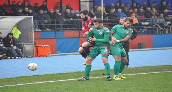 SPOR TOTO 3. LİG 1. GRUP'TA ZONGULDAK KÖMÜRSPOR, EVİNDE KARŞILAŞTIĞI MALTEPESPOR’U 2-1 MAĞLUP EDEREK PUANINI 42’YE YÜKSELTTİ. (İLHAN GÖKÇEN - ONUR ALTINDAĞ/ZONGULDAK-İHA)