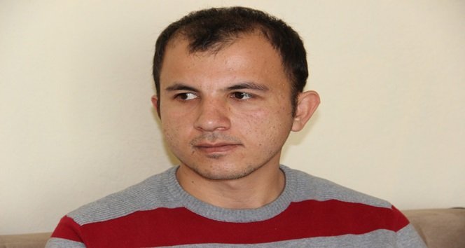 ŞIRNAK'IN ÇİZRE İLÇESİNDE KESKİN NİŞANCI TARAFINDAN AÇILAN ATEŞ SONUCU YARALANAN ZONGULDAK EREĞLİLİ GAZİ EKREM ERDOĞAN İYİLEŞİR İYİLEŞMEZ YENİDEN GÖREVİNE DÖNMEK İSTEDİĞİNİ SÖYLEDİ. (VEDAT KILIÇ/ZONGULDAK-İHA)