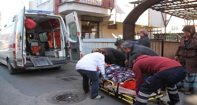 EŞİNDEN BOŞANMAK ÜZERE OLAN GENÇ KADIN EVDE BAYGIN BULUNDU